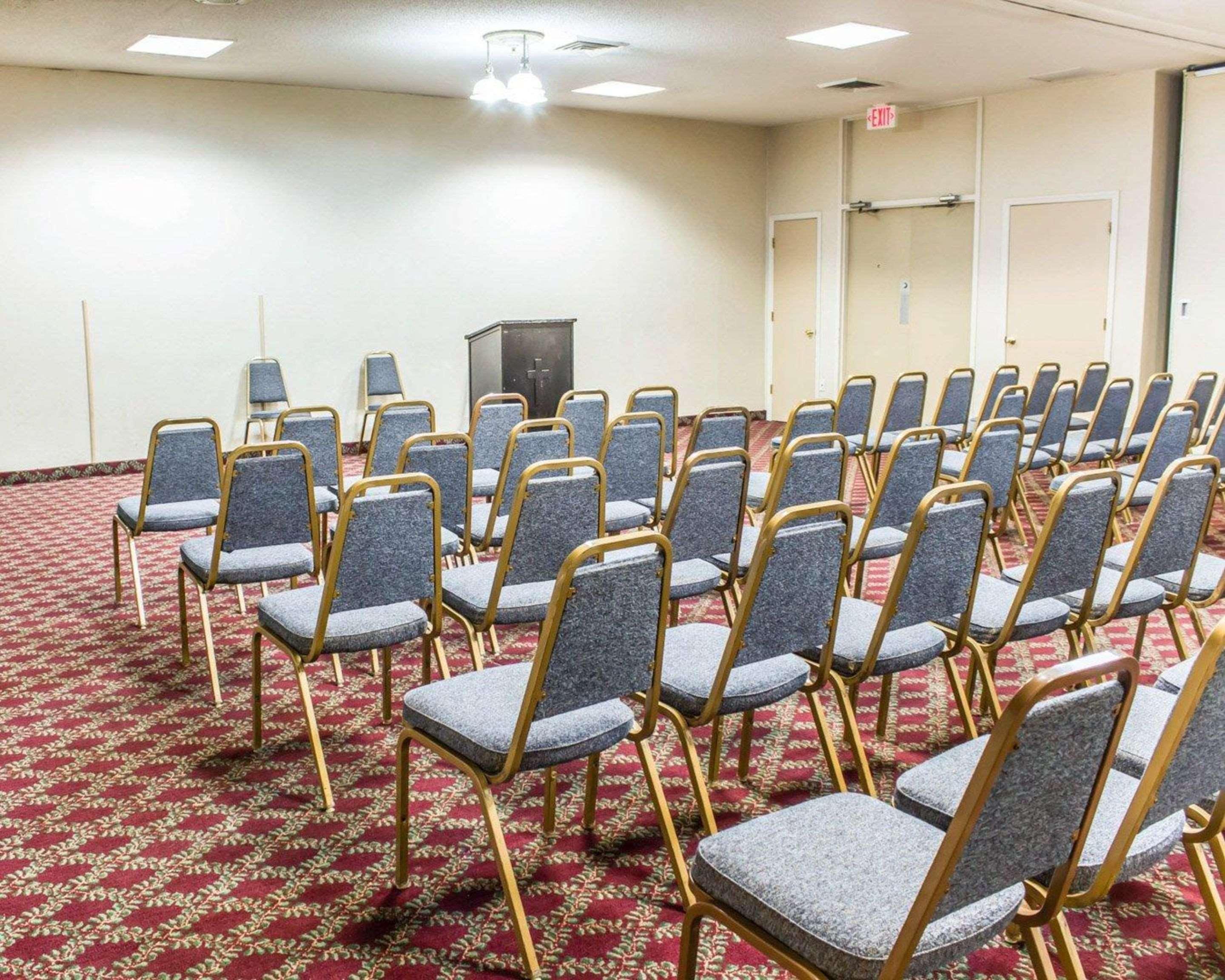 Dayspring Extended Stay Greensboro Ngoại thất bức ảnh