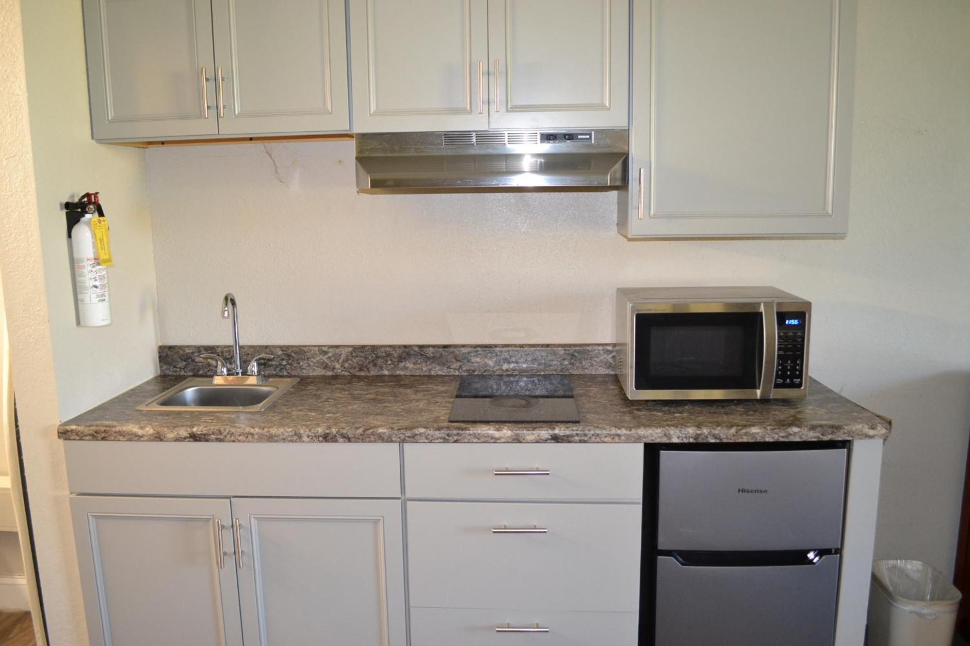 Dayspring Extended Stay Greensboro Ngoại thất bức ảnh