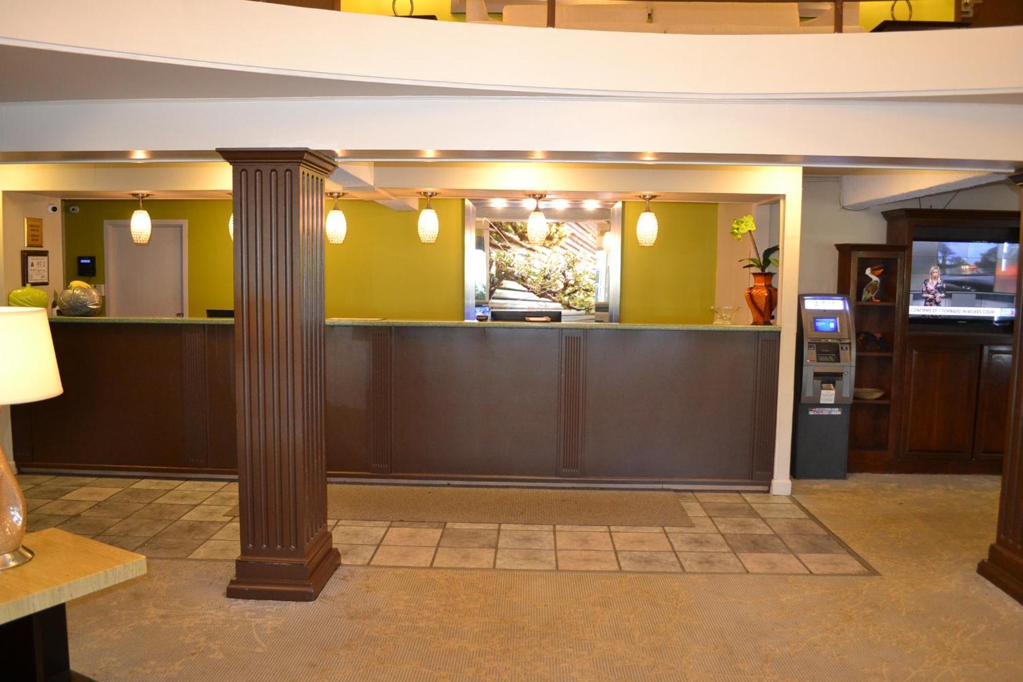 Dayspring Extended Stay Greensboro Ngoại thất bức ảnh