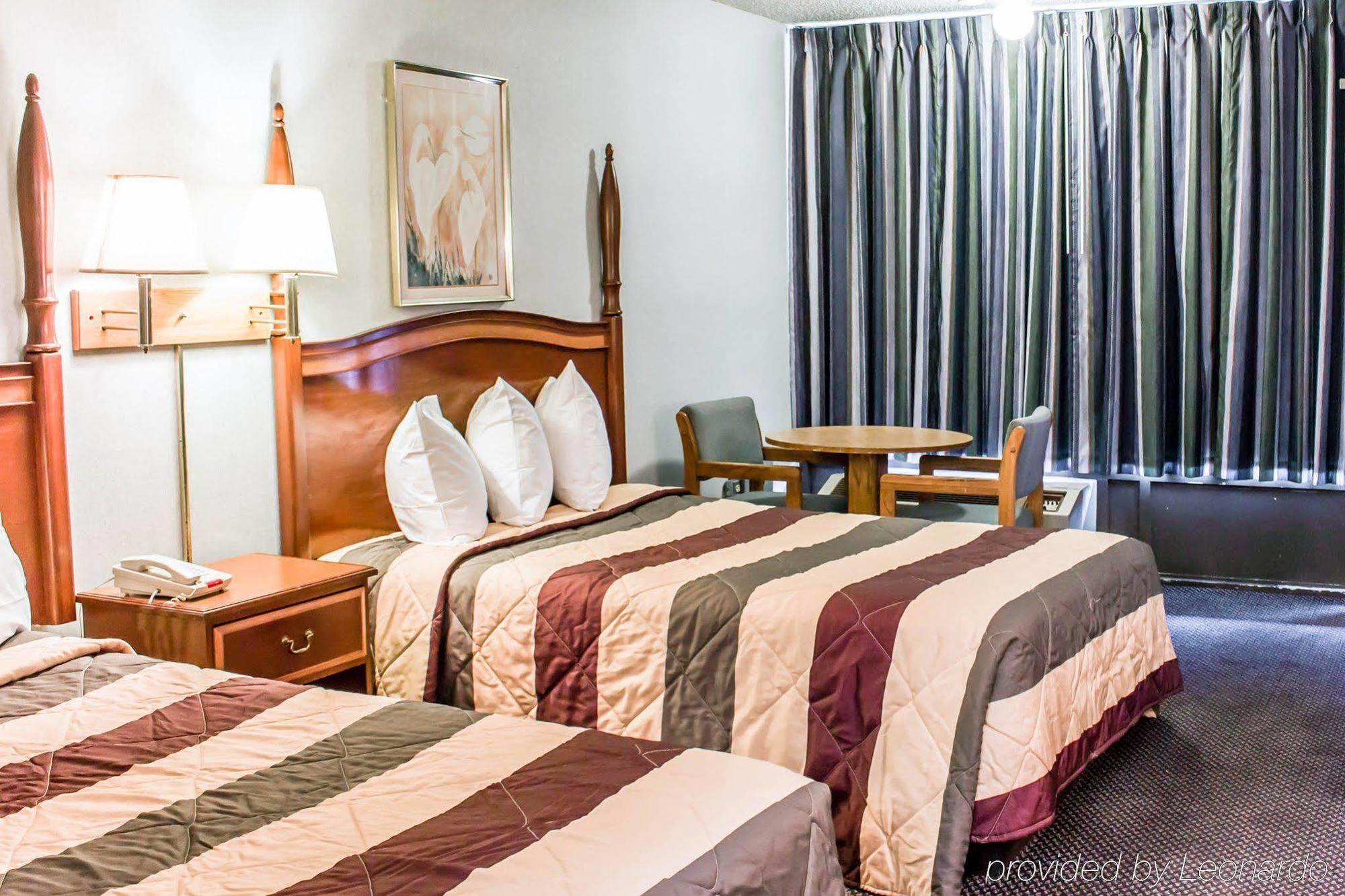 Dayspring Extended Stay Greensboro Ngoại thất bức ảnh