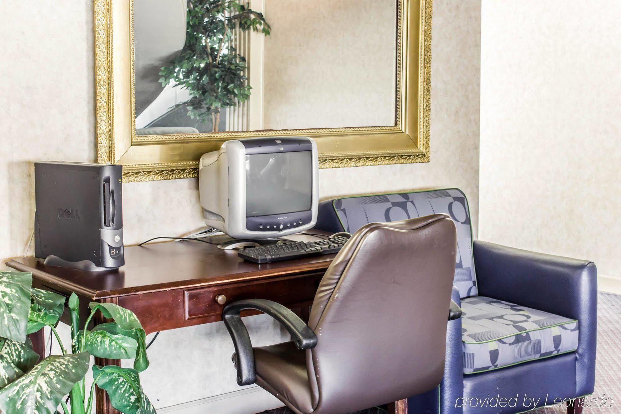 Dayspring Extended Stay Greensboro Ngoại thất bức ảnh